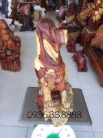 Tượng chó phong thủy, gỗ cẩm lai Daklak nguyên khối
